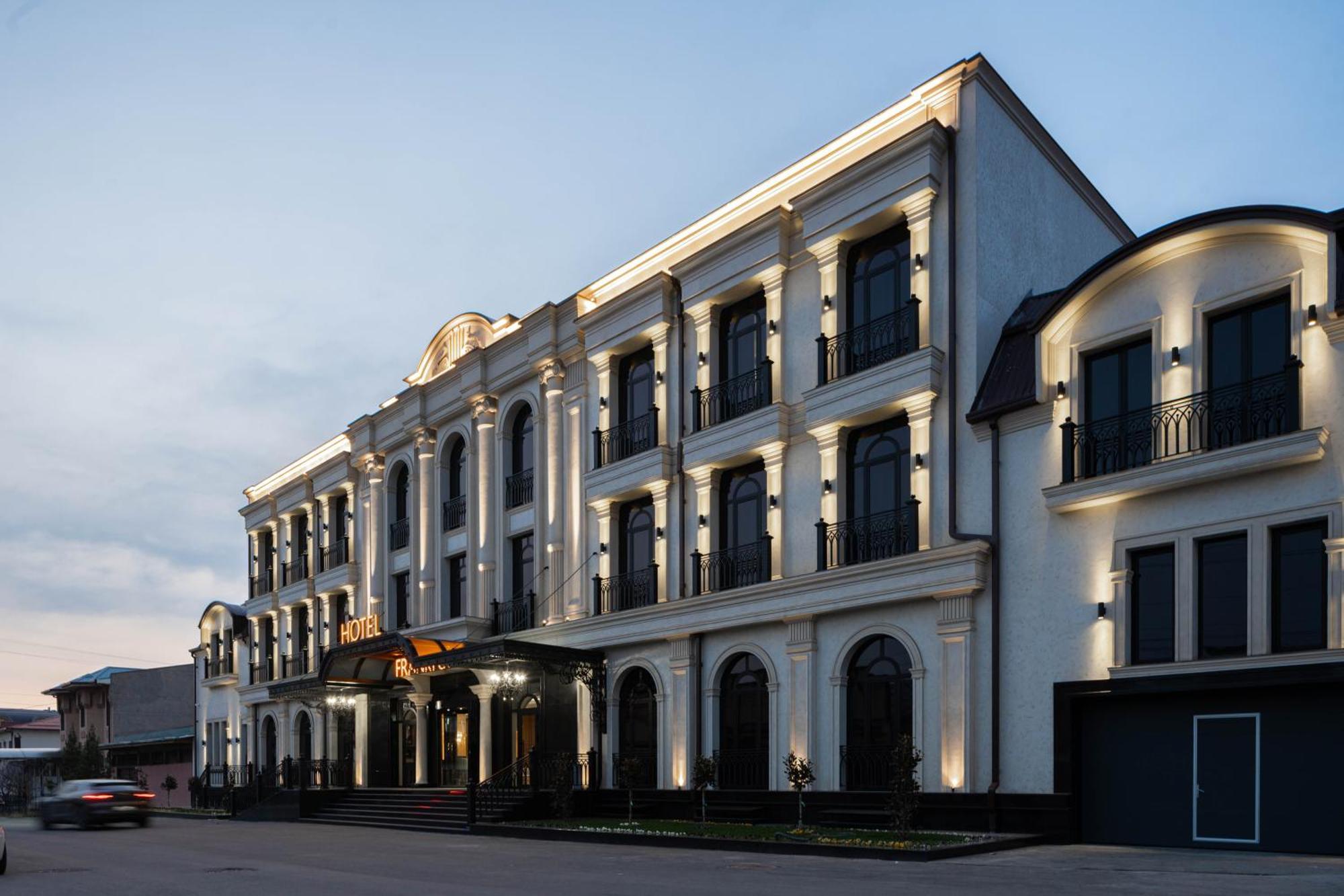 Frankfort Expo Hotel Ташкент Екстериор снимка