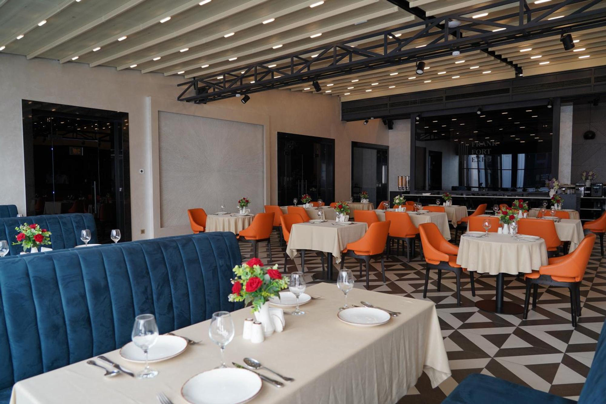Frankfort Expo Hotel Ташкент Екстериор снимка